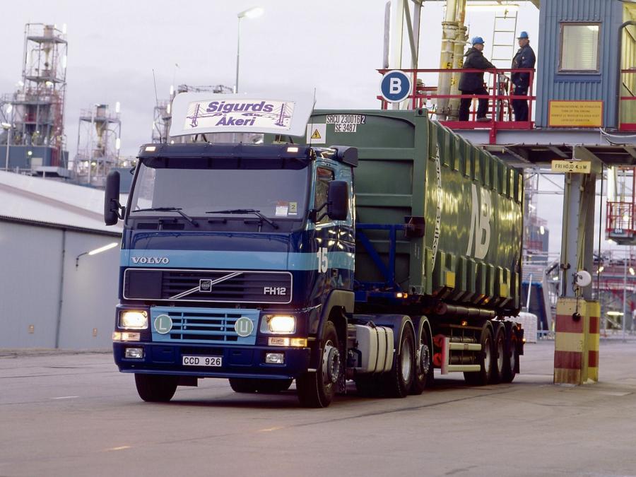  Volvo FH12 1993 года  (фото 1 из 2)
